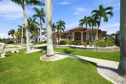 1648 Villa Court, Marco Island, FL 34145 - Photo 46