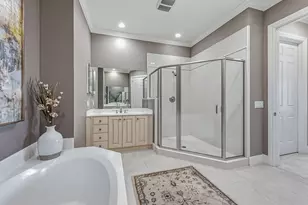 9238 Tesoro Ln, Naples, FL 34114 - Photo 14