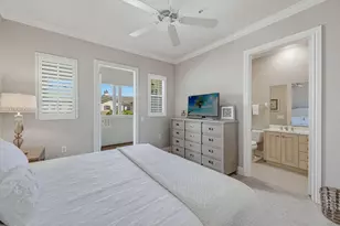 9238 Tesoro Ln, Naples, FL 34114 - Photo 16