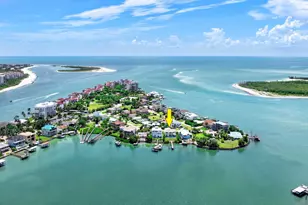 62 Dolphin Cir, Naples, FL 34113 - Photo 42