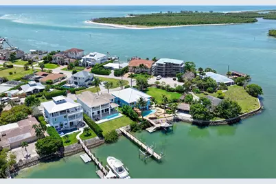 62 Dolphin Circle, Naples, FL 34113 - Photo 38