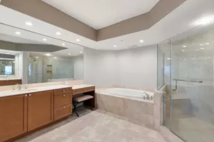 1050 Borghese Ln, Naples, FL 34114 - Photo 20