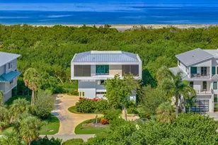 706 Waterside Dr, Marco Island, FL 34145 - Photo 1