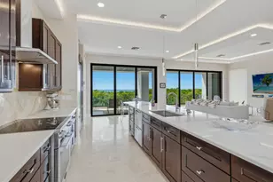 706 Waterside Dr, Marco Island, FL 34145 - Photo 10