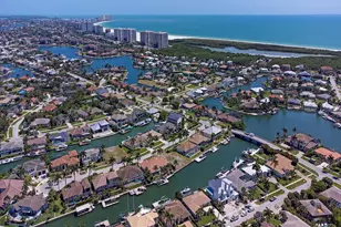 466 Clifton Ct, Marco Island, FL 34145 - Photo 34