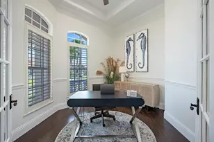 466 Clifton Ct, Marco Island, FL 34145 - Photo 12