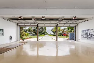4045 Skyway Dr, Naples, FL 34112 - Photo 38