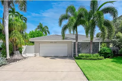 9 E Pelican Street, Naples, FL 34113 - Photo 2