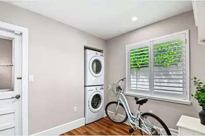 9 E Pelican Street, Naples, FL 34113 - Photo 20