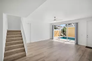 8100 Josefa Way, Naples, FL 34114 - Photo 4