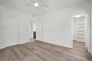 8100 Josefa Way, Naples, FL 34114 - Photo 14