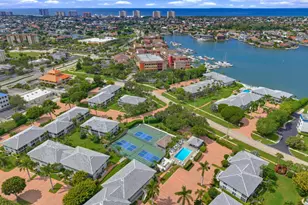 671 W Elkcam Cir, Marco Island, FL 34145 - Photo 28