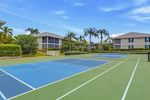 671 W Elkcam Cir, Marco Island, FL 34145 - Photo 20