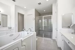 12115 Triton Wy, Naples, FL 34120 - Photo 14