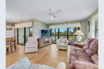 525 Seaview Court #M-4, Marco Island, FL 34145 - Photo 4