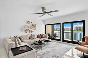 533 La Peninsula Blvd, Naples, FL 34113 - Photo 4
