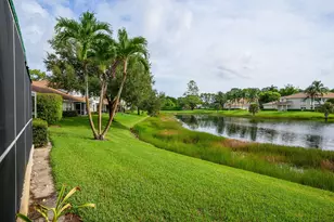 379 Dover Pl, Naples, FL 34104 - Photo 14
