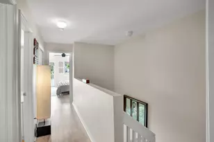 379 Dover Pl, Naples, FL 34104 - Photo 18