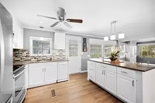 483 Riviera Blvd W, Naples, FL 34112 - Photo 8