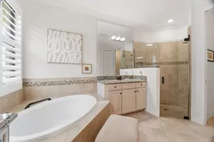 2906 Aviamar Cir, Naples, FL 34114 - Photo 22
