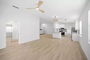 5606 Eleuthera Way, Naples, FL 34119 - Photo 6