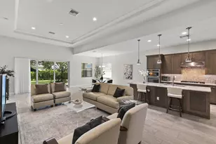 8950 Mustique Ln, Naples, FL 34114 - Photo 2