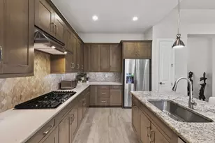 8950 Mustique Ln, Naples, FL 34114 - Photo 12