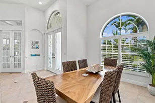 980 Fieldstone Dr, Marco Island, FL 34145 - Photo 4