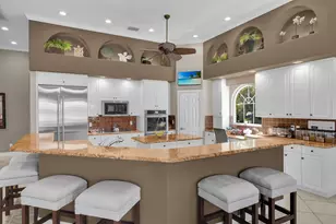136 Shorecrest Ct, Marco Island, FL 34145 - Photo 10