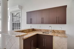 136 Shorecrest Ct, Marco Island, FL 34145 - Photo 32
