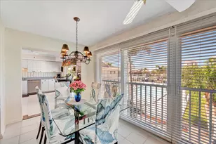 920 Collier Ct, Marco Island, FL 34145 - Photo 10