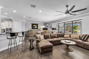 7072 Live Oak Dr, Naples, FL 34114 - Photo 6
