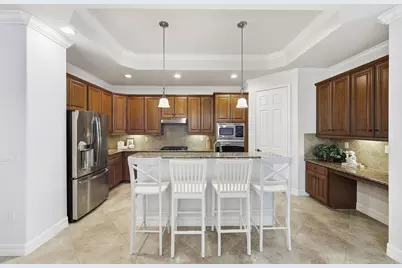 2946 Aviamar Circle, Naples, FL 34114 - Photo 8