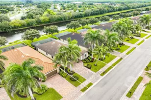 2946 Aviamar Cir, Naples, FL 34114 - Photo 30