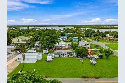 Tbd Goodland Dr E & Mango Ave #GOODLAND HGTS AMENDE, Goodland, FL 34140 - Photo 4