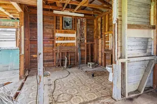 403 Mango Ave, Goodland, FL 34140 - Photo 6