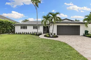 186 Beachcomber St, Marco Island, FL 34145 - Photo 1