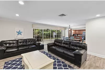 186 Beachcomber Street, Marco Island, FL 34145 - Photo 4