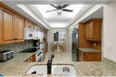 907 Panama Court #303, Marco Island, FL 34145 - Photo 10