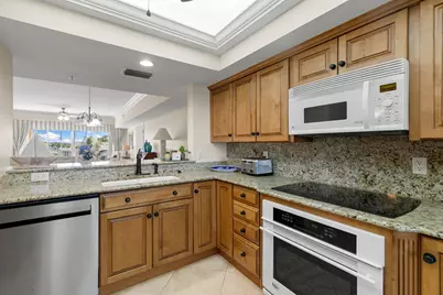 907 Panama Court #303, Marco Island, FL 34145 - Photo 8