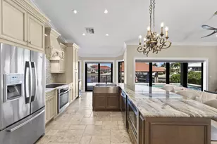 428 Persian Ct, Marco Island, FL 34145 - Photo 8