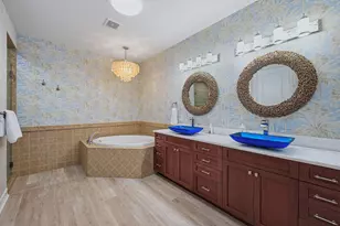 366 Grapewood Ct, Marco Island, FL 34145 - Photo 12