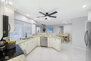 430 Driftwood Ct, Marco Island, FL 34145 - Photo 6