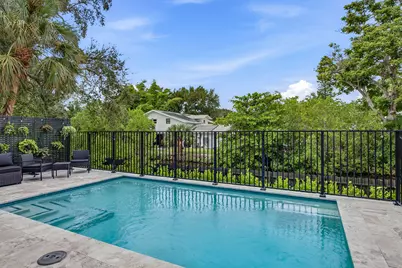3308 Canal Street, Naples, FL 34112 - Photo 2