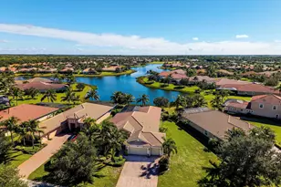 9369 Campanile Cir, Naples, FL 34114 - Photo 2