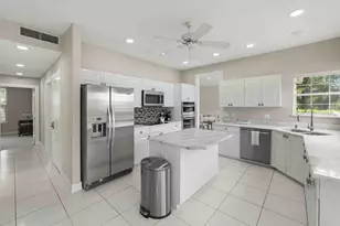 736 Plantation Ct, Marco Island, FL 34145 - Photo 12