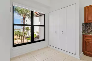531 La Peninsula Blvd, Naples, FL 34113 - Photo 10