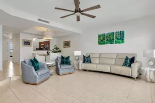 531 La Peninsula Blvd, Naples, FL 34113 - Photo 8