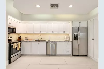 531 La Peninsula Boulevard #531, Naples, FL 34113 - Photo 32