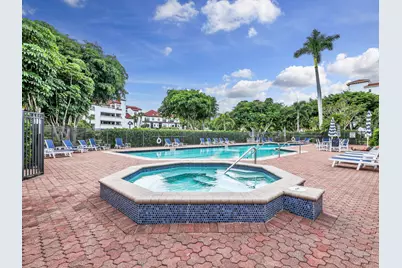 531 La Peninsula Boulevard #531, Naples, FL 34113 - Photo 30